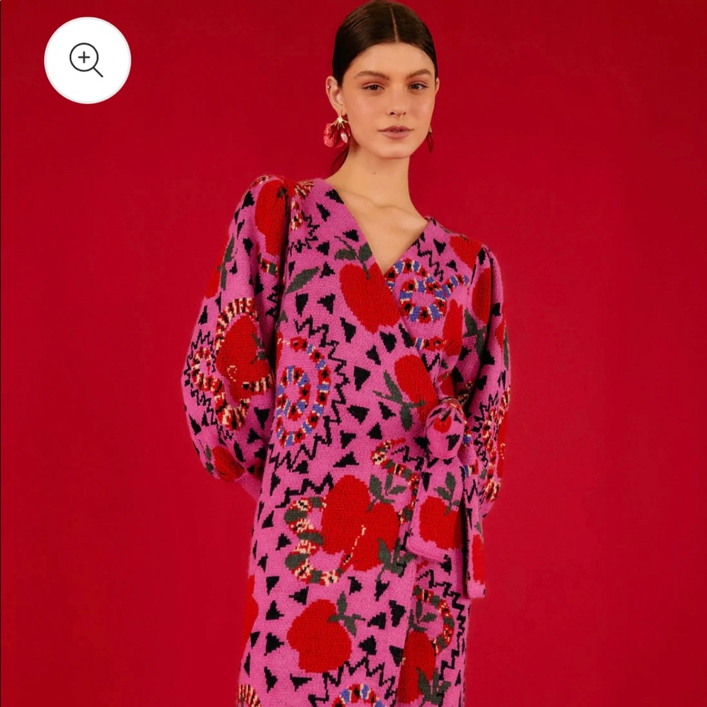 FARM RIO Pink Snake fruit sweater dress S 💓